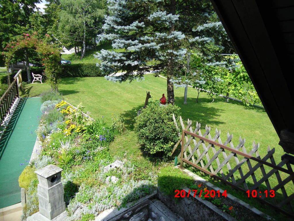 Holiday Home Pri Srni Бохинь Номер фото
